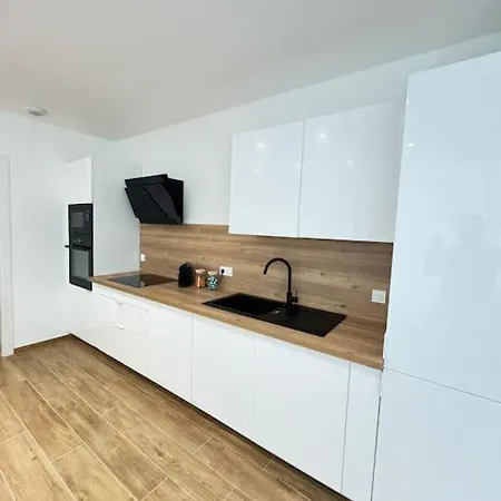 Apartment Neuf Bas De 1